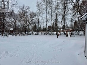 Building Photo - 1297 Kitchener Ave