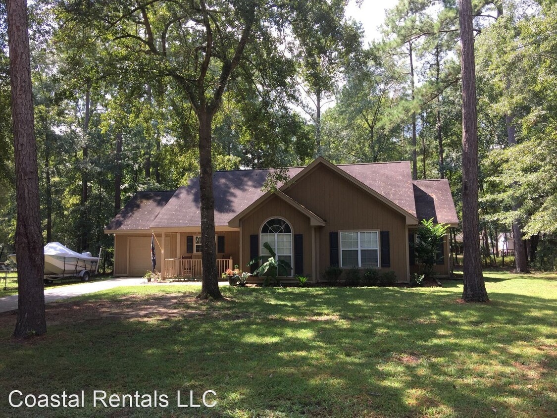 Primary Photo - 3 br, 2 bath House - 40 James Os Court