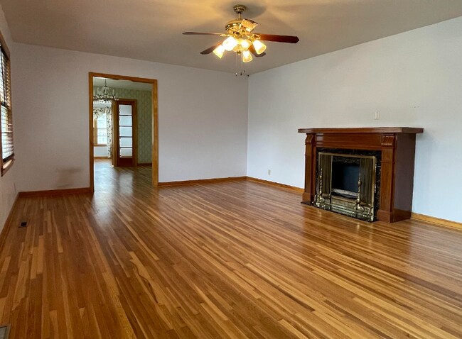 Foto del edificio - 1541 N Pleasant View