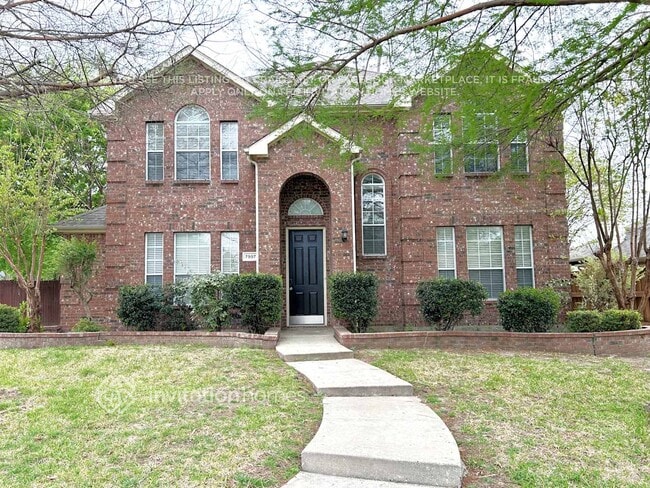 Building Photo - 7997 Greenvalley Ln