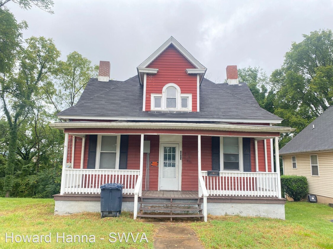 Primary Photo - 4 br, 1 bath House - 2023 Moorman Avenue NW