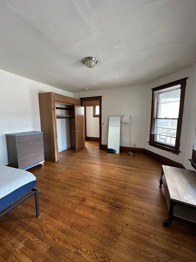 Foto del edificio - 146 W Gorham St