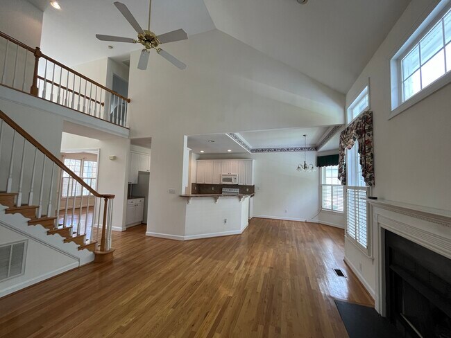 Building Photo - 114 Loblolly Dr