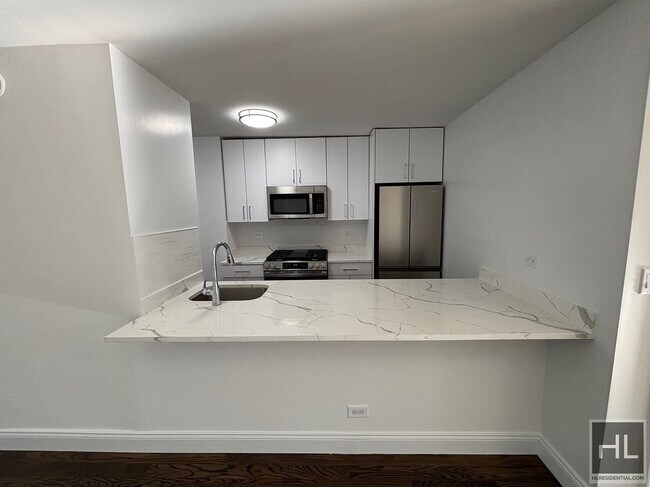 Building Photo - East 82nd Street