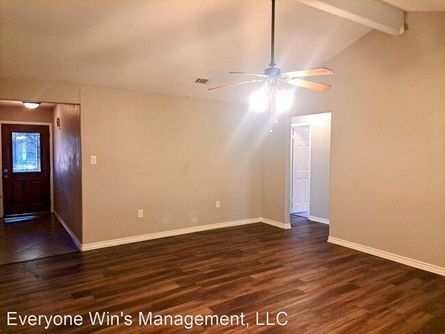 Building Photo - 3 br, 2 bath House - 53143 Cardinal Lane