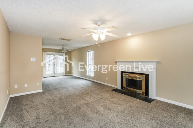 Building Photo - 510 Sweet Thorne Rd