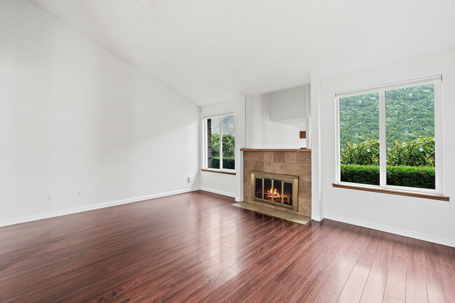 Foto del edificio - 15968 NE 15th St