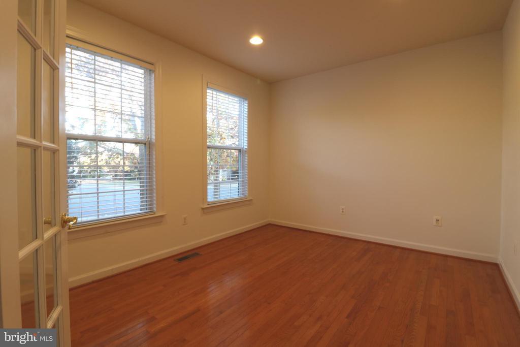 Primary Photo - 23045 Minerva Dr