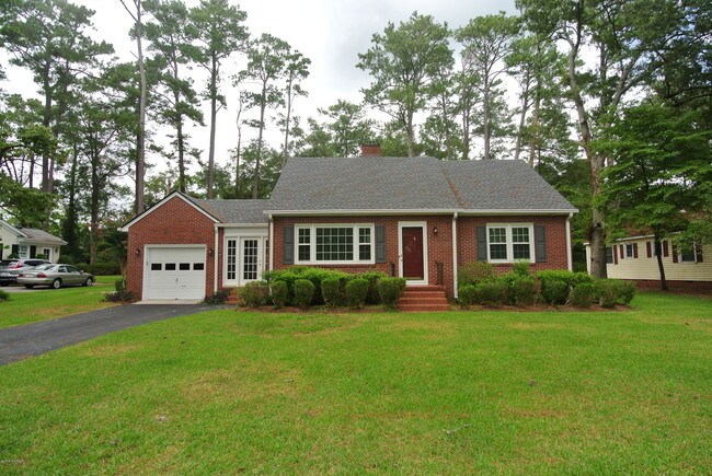 Building Photo - 4708 Trent Woods Dr