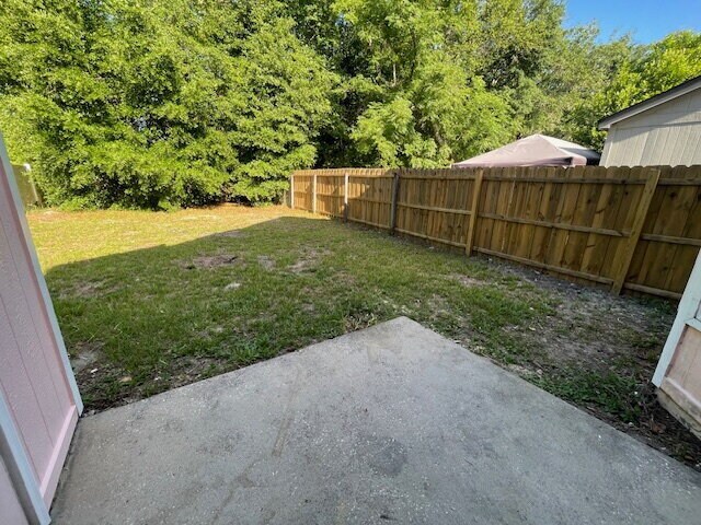 Foto del edificio - Updated 3BR/2BA Home with Fenced Backyard in Dunn Ave / Highlands Area