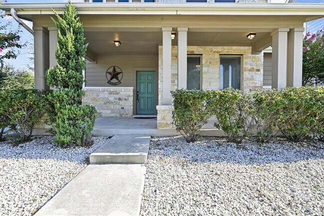 Building Photo - 5800 Baythorne Dr