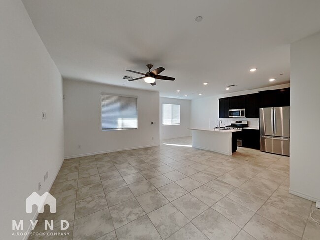 Building Photo - 9775 Mojave Mountain St