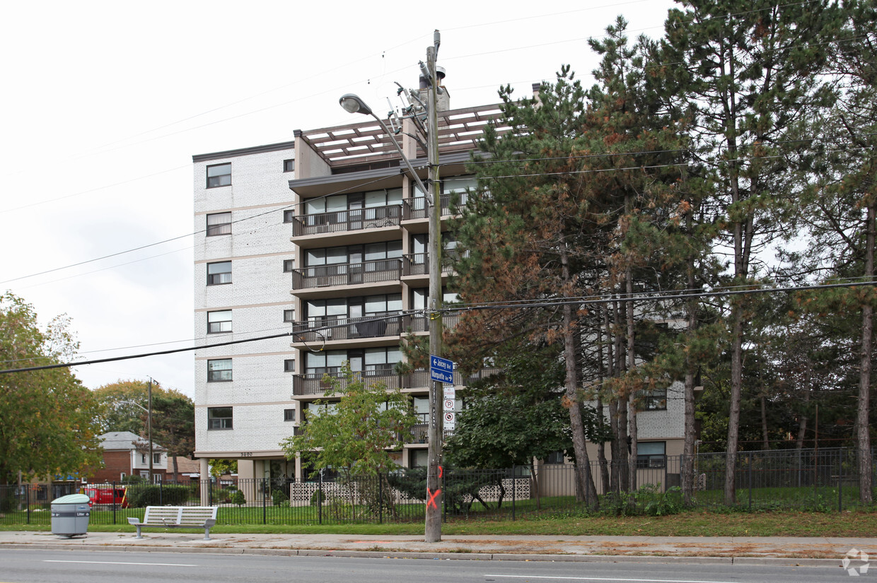 Building Photo - Monte Fleur Apartments