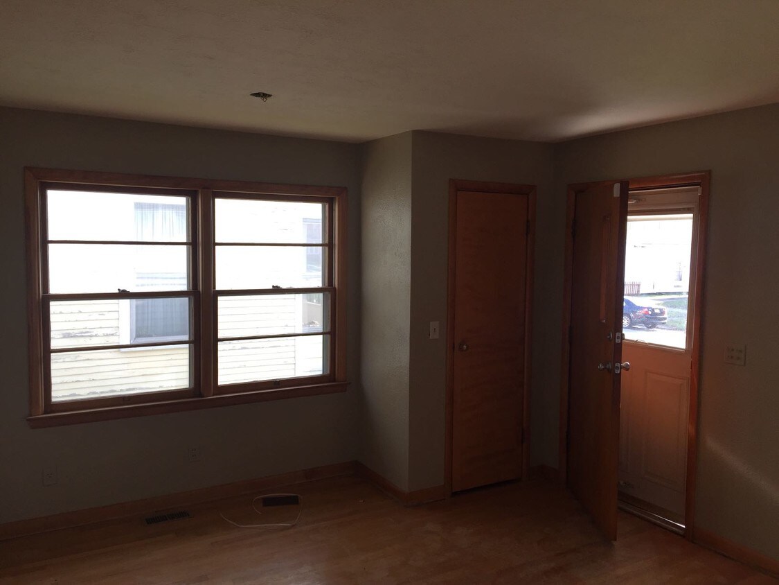 Foto del edificio - 2480 Collis Ave