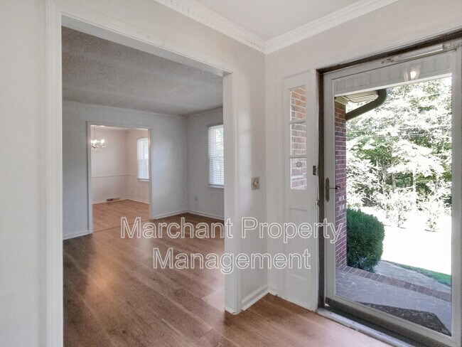 Building Photo - 303 Tumbleweed Terrace