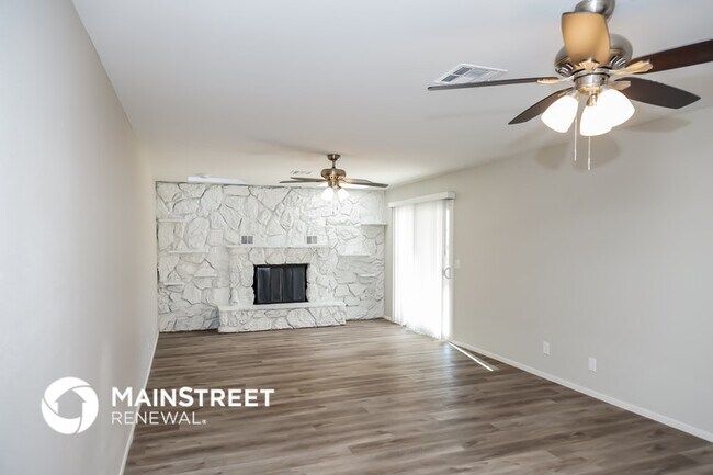 Building Photo - 3919 Springhill Ave