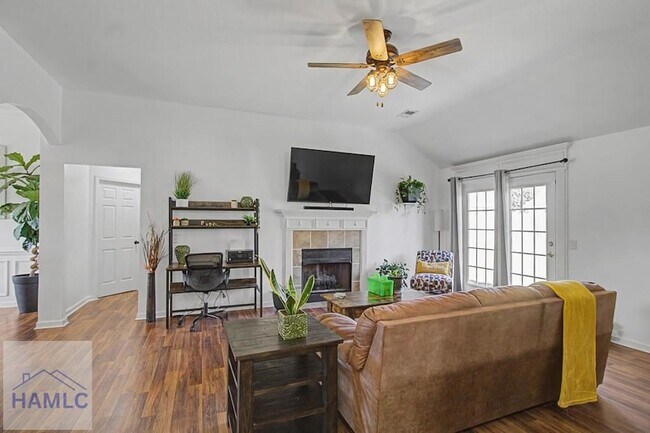 Foto del edificio - 146 Auburn Cir