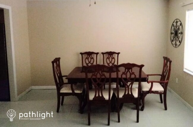 Building Photo - 75 S Winter Park Drive, Casselberry, FL, 3...
