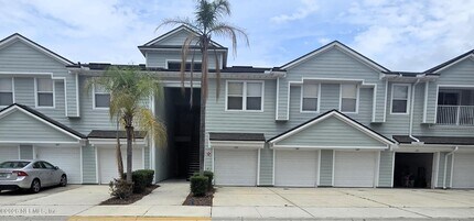 Building Photo - 7047 Deer Lodge Cir