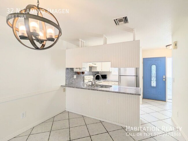 Photo - 32 N Camino Imagen House