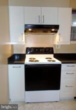 Building Photo - 14934 Cherrywood Dr