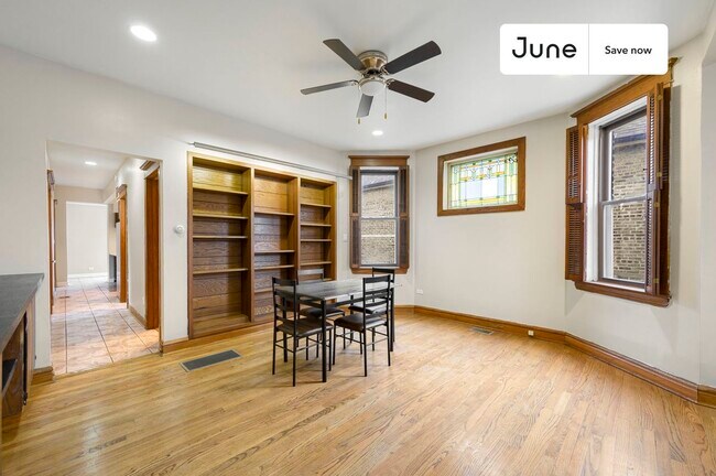 Building Photo - 1521 N Springfield Ave