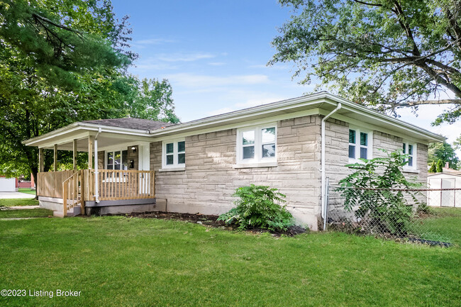 Building Photo - 2617 Lomond Dr