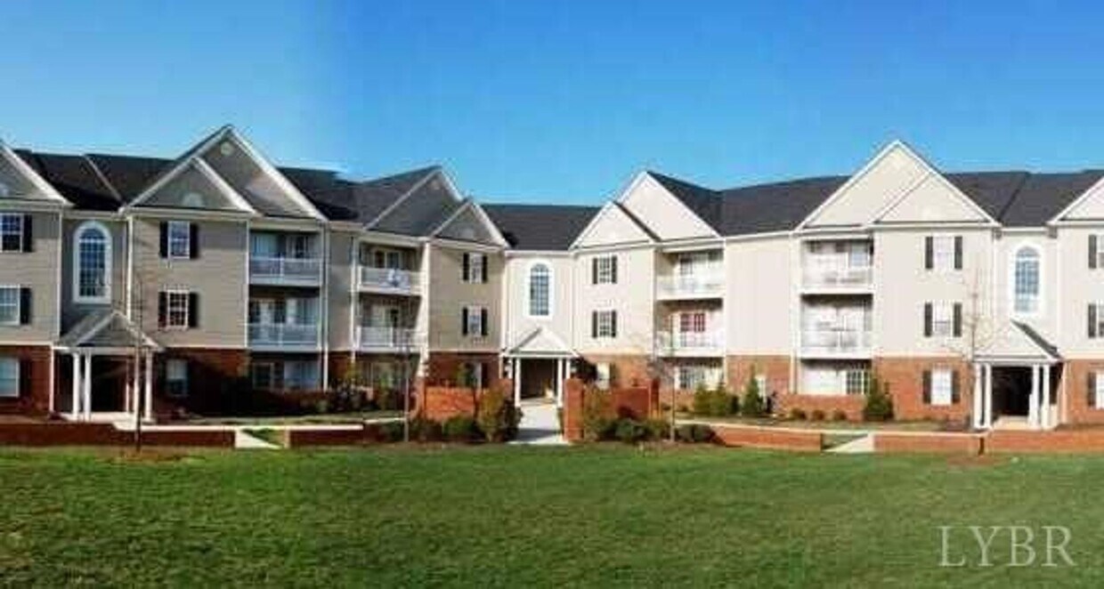 Primary Photo - 623 Wyndhurst Dr. #205