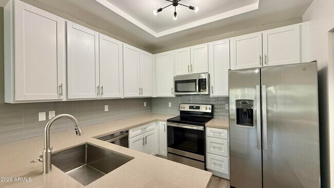 Foto del edificio - 9160 N 67th Ave