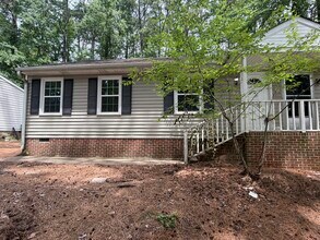 Building Photo - 839 Barringer Dr