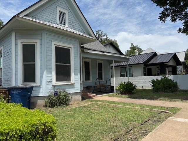 Building Photo - 1006 Willow St