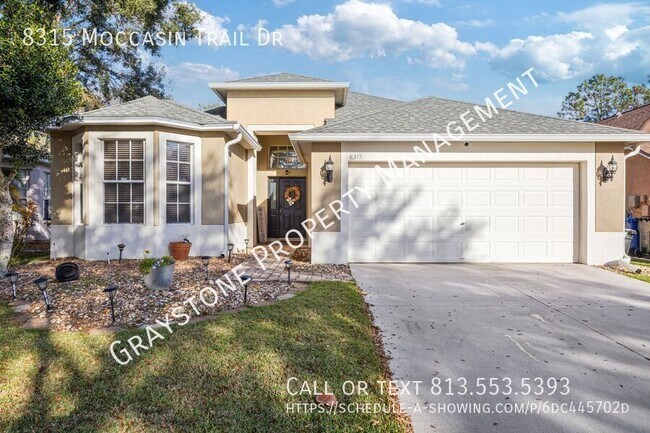 Foto del edificio - 8315 Moccasin Trail Dr
