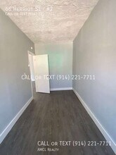 Building Photo - 66 Herriot St