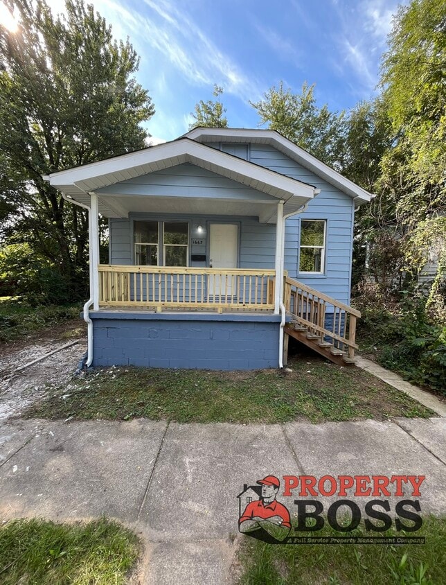 Foto principal - 1665 W 10th Pl