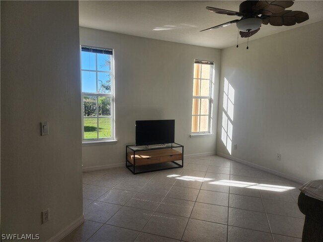 Foto del edificio - 3838 Cherrybrook Loop
