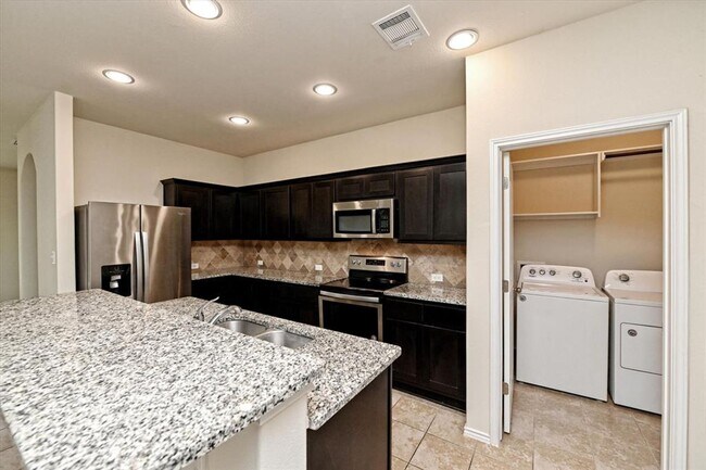 Foto del edificio - Pflugerville Perfection in Penley Park