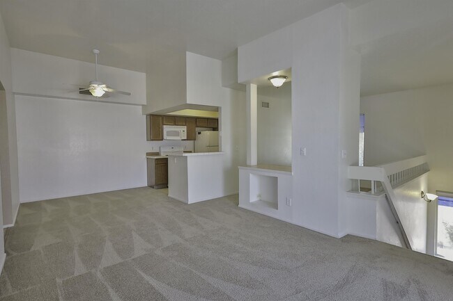 Foto del edificio - 7916 E Colette Cir