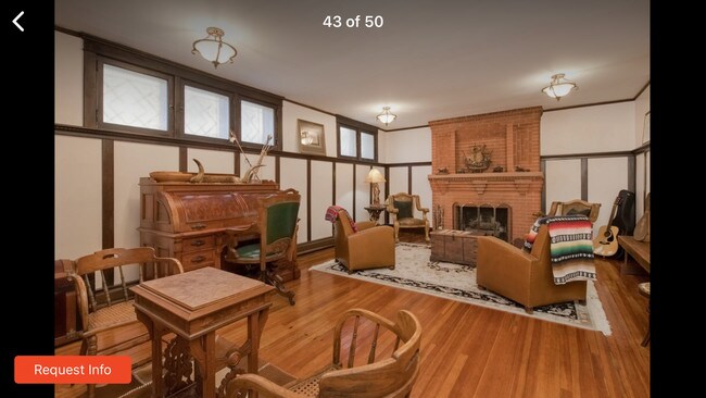 Foto del edificio - 735 N Clarkson St