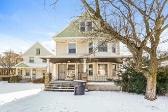 Building Photo - 9423 Denison Ave
