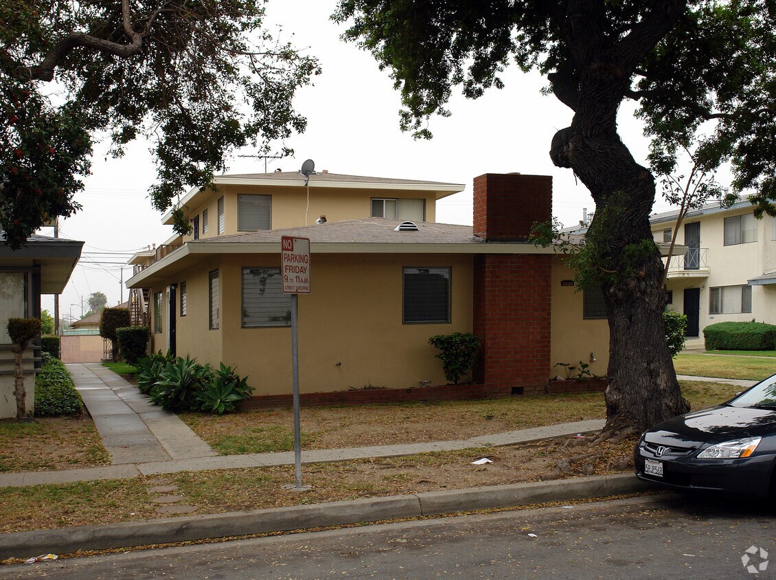 Foto del edificio - 2600 W El Segundo Blvd