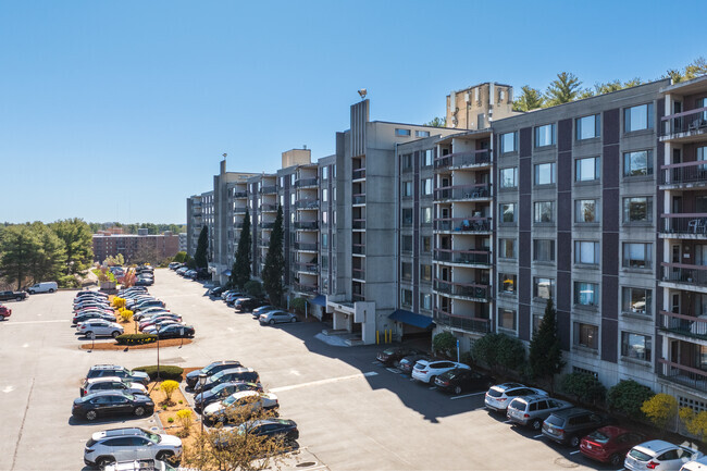 Building Photo - Chapel Hill West