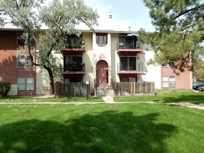 Foto del edificio - LOVELY spacious 2 bed/2 bath Westminster c...