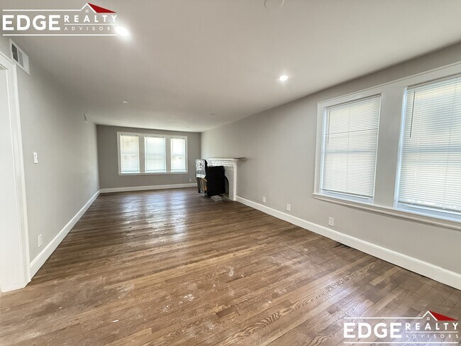 Photo - 2 Portina Rd Apartment