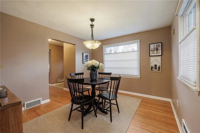 Foto del edificio - 35 Oakbend Ln