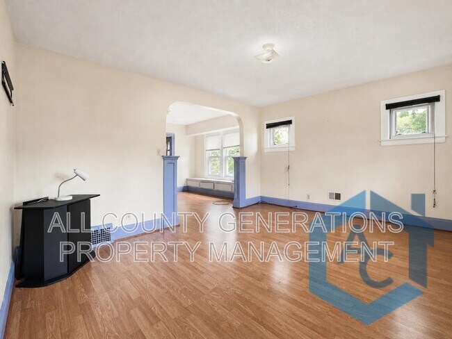 Foto del edificio - 3571 E 108th St