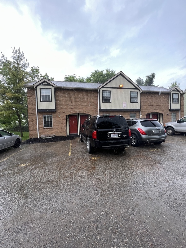 Primary Photo - 960 Hidden Acres Ct