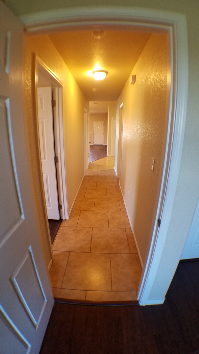 Hall - 215 Ryan Cir