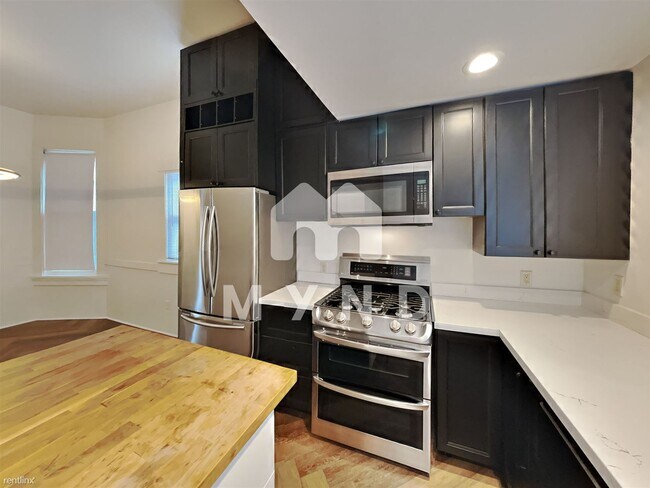 Building Photo - 3 br, 2 bath House - 1106 Campbell St