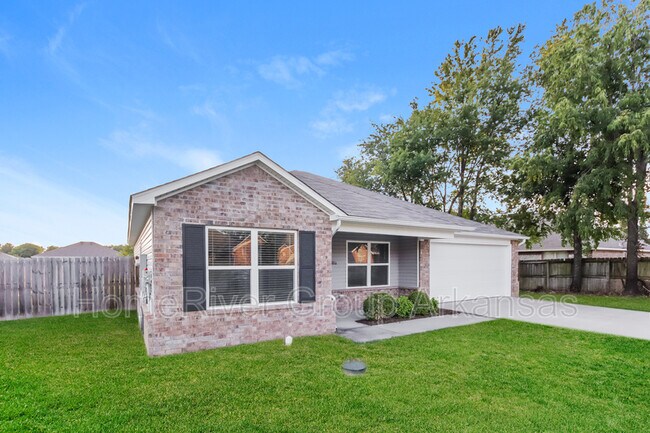 Building Photo - 3816 Rosebud Ln