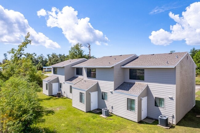 Foto del edificio - 2 Bedroom 1.5 Bathroom